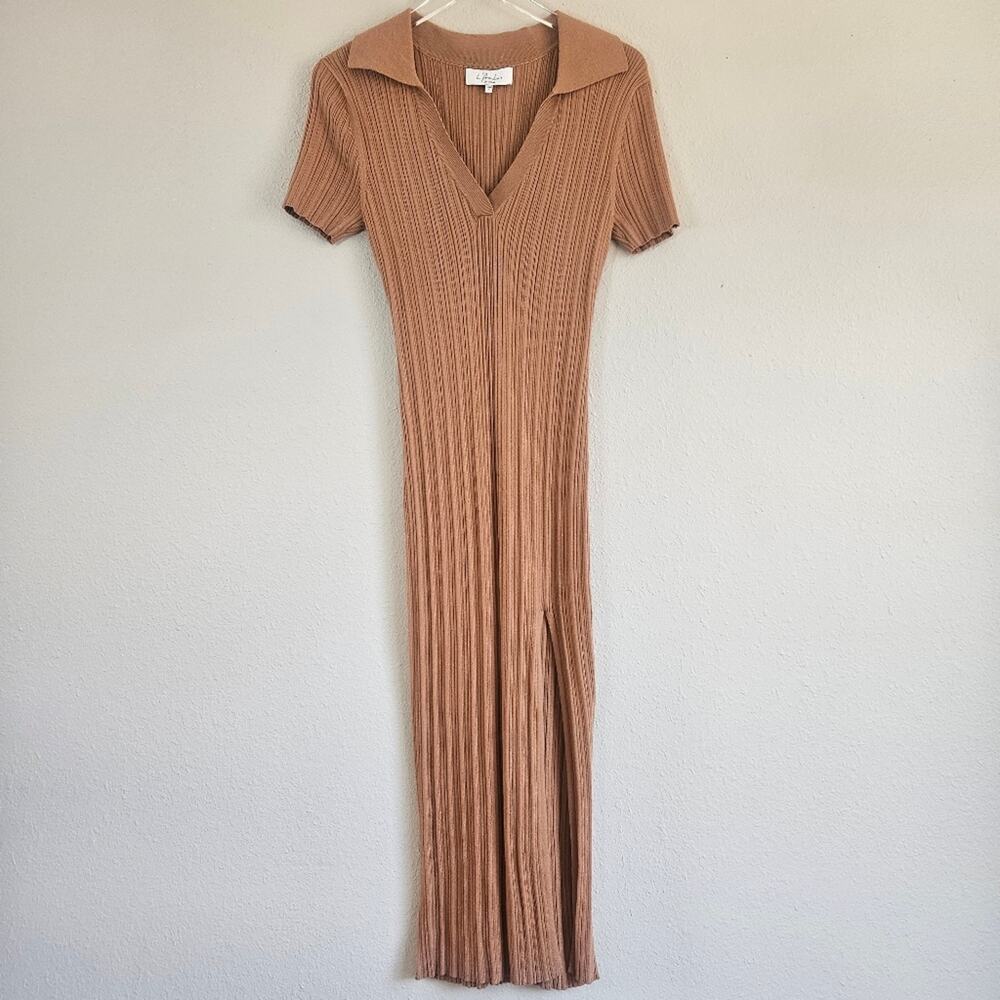 L'Academie Robe Pull Geneva Dress in Camel‎ Size Large Ribbed Midi with Slit NEW